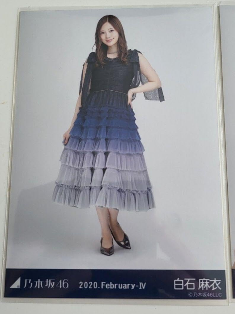 乃木坂46 生写真 コンプ　白石麻衣　S ★ Amazon.co.jp: 乃木坂46 生写真 コンプ 白石麻衣 !! S : Toys